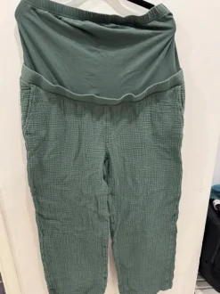 2 kpl äitiyshousuja (puuvilla)