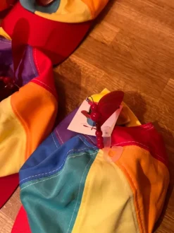 6 kpl ropelilippiksiä