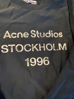 Acnestudios Pitkähihainen
