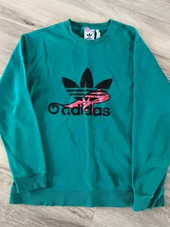 Adidas collegepaita