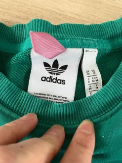 Adidas collegepaita
