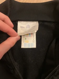 Adidas huppari vintage- M koko