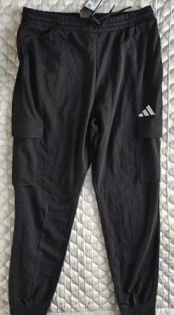 Adidas reisitasku collegehousut