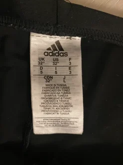 Adidas uimahousut