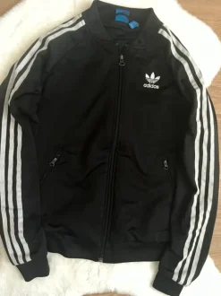 Adidas verkkatakki