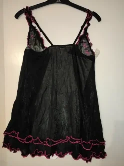 alusvaatteet, vain yläosa naiset. L. Alezare merkki