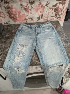 American Eagle farkut