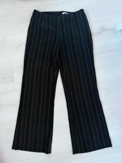 Andiata suorat housut