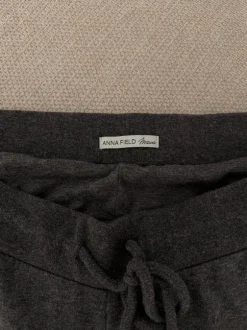 Anna Field Mama collarit