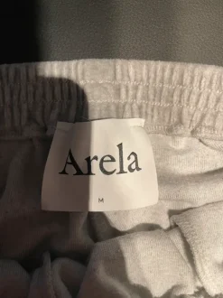 Arela