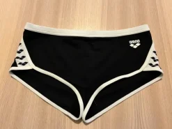 Arena Icons low waist short uimahousut, koko 90 cm.