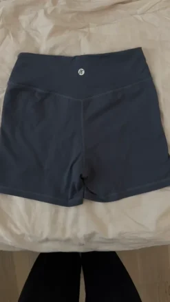 AYBL treenishortsit M