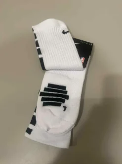 Baltos NBA kojinės