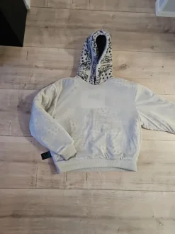 Beige-musta Kani fleecehuppari (M)