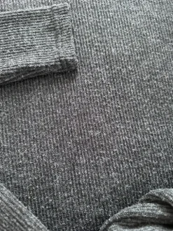 Bikbok harmaa neulemekko