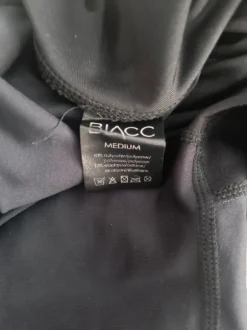 Blacc äitiysshortsit