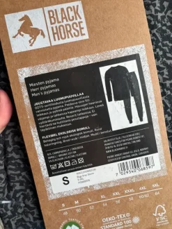 Black horse pyjama