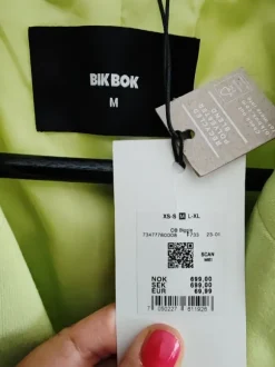 Bleiseri, limenvihreä (uusi) koko M