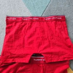 Bokserki męskie Tommy Hilfiger 3pack rozmiar m czerwone