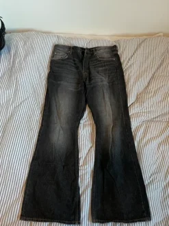 bootcut jeans