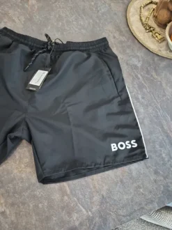 Boss maudymosi šortai