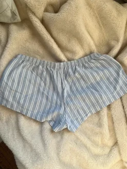 Brandy Melville shortsit