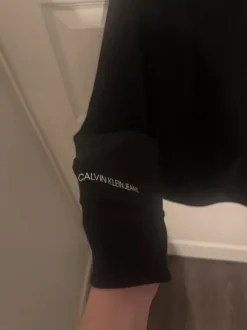 CalvinKlein pitkähihainen pusero