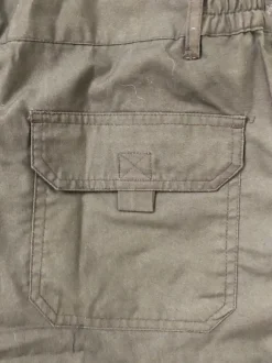 Camo-vihreät shortsit