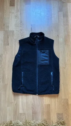 Carhartt vest