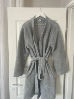 CK aamutakki/morgonrock