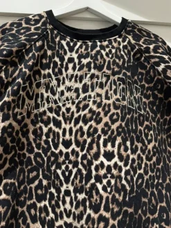 Collegepaita, koko S