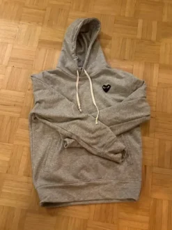 Comme des garcons huppari