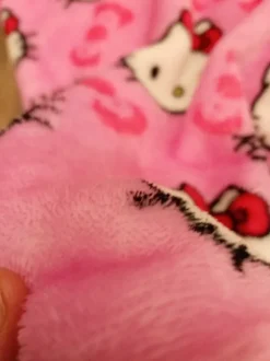 corteiz pink used beanie and new hellow kitty pants