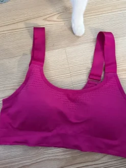 Crivit urheilurintsikat