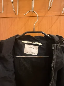 crop kurtka przeciwdeszczowa