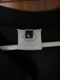 Crowsaver täysipitkä tummansininen fleecepuku.