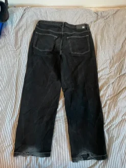 DC baggy jeans