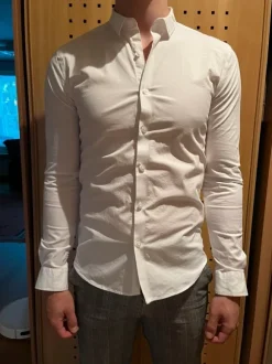 Dress shirt white
