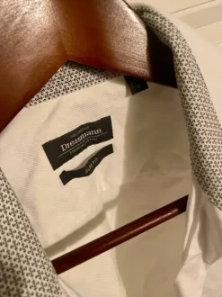 Dressmanin slummit kauluspaita