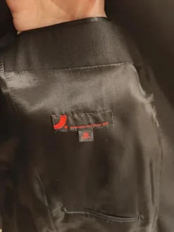 Dressmann lyhyt musta puvuntakki