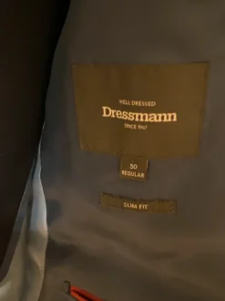 Dressmann suit