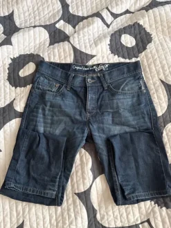 EDC by Esprit farkut