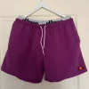Ellesse- uimashortsit