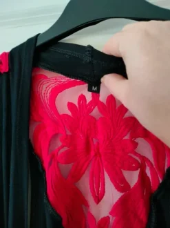 EMP:n uusi punamusta liivihurtula