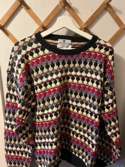 English Sports shop vintage sweater