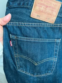 Erittäin hyvät Levis 501 koossa 33/30