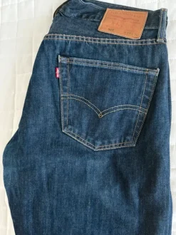 Erittäin hyvät Levis 501 koossa 33/30