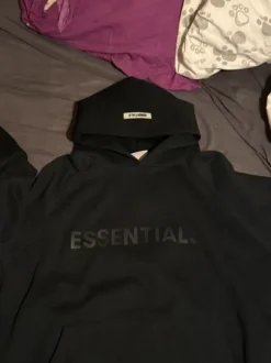 Essentials huppari