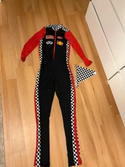 F1 costume