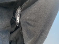 Fashion Nova leggings